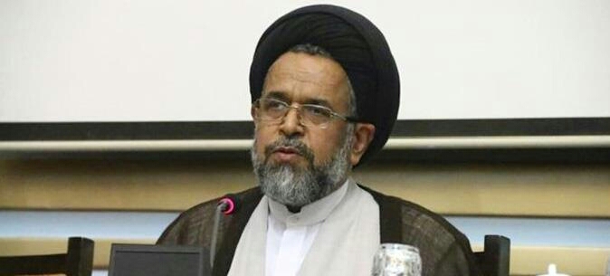 گزارش وزیر اطلاعات از ماجرای تجمع مقابل مقبره کوروش /شواهدی دال بر تروریستی بودن آتش سوزی پتروشیمی ها یافت نشد کمیسیون انرژی/مجلس شورای اسلامی