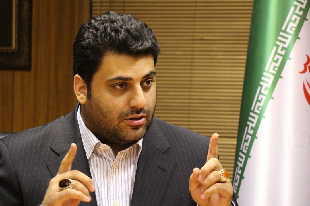 حسام خوشبین فر کارشناس فولاد:صرفه جویی ۳۰ درصدی ارزی با تولید ورق های فولادی داخلی در شرکت فولاد اکسین