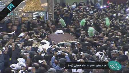 وداع با یار دیرین امام و رهبری؛ پیکر مطهر آیت الله هاشمی رفسنجانی در کنار امام راحل آرام گرفت