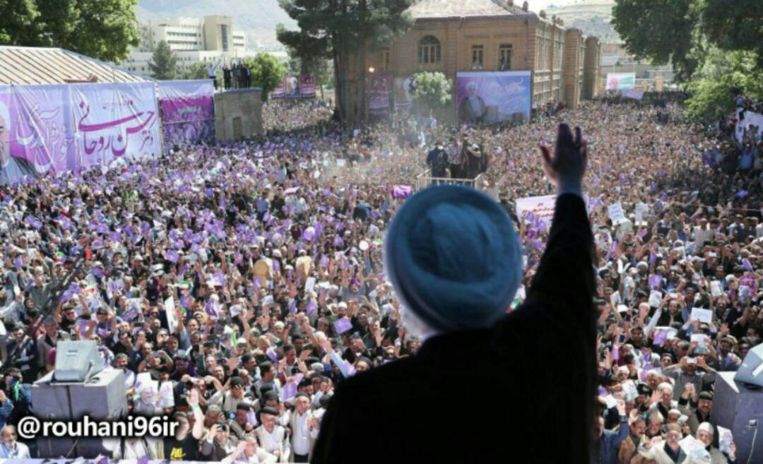 روحانی در اهواز:با آتش زدن سفارت مشکل ریزگردها حل نخواهد شد