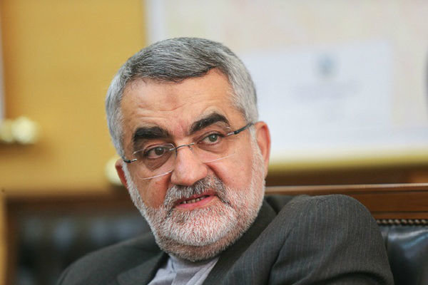 بروجردی در گفتگو با العالم: آمریکا شأن و منزلت بین‌المللی خود را از دست داد/عدم بازنگری برجام