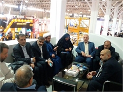 بازدید اعضای کمیسیون انرژی مجلس شورای اسلامی از نمایشگاه نفت